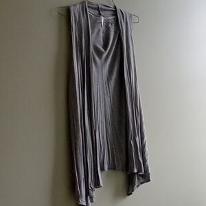 Beautiful Shawl Sleeveless Dressy Top ActiveUSA Heather Gray Nice Comfy Rayon